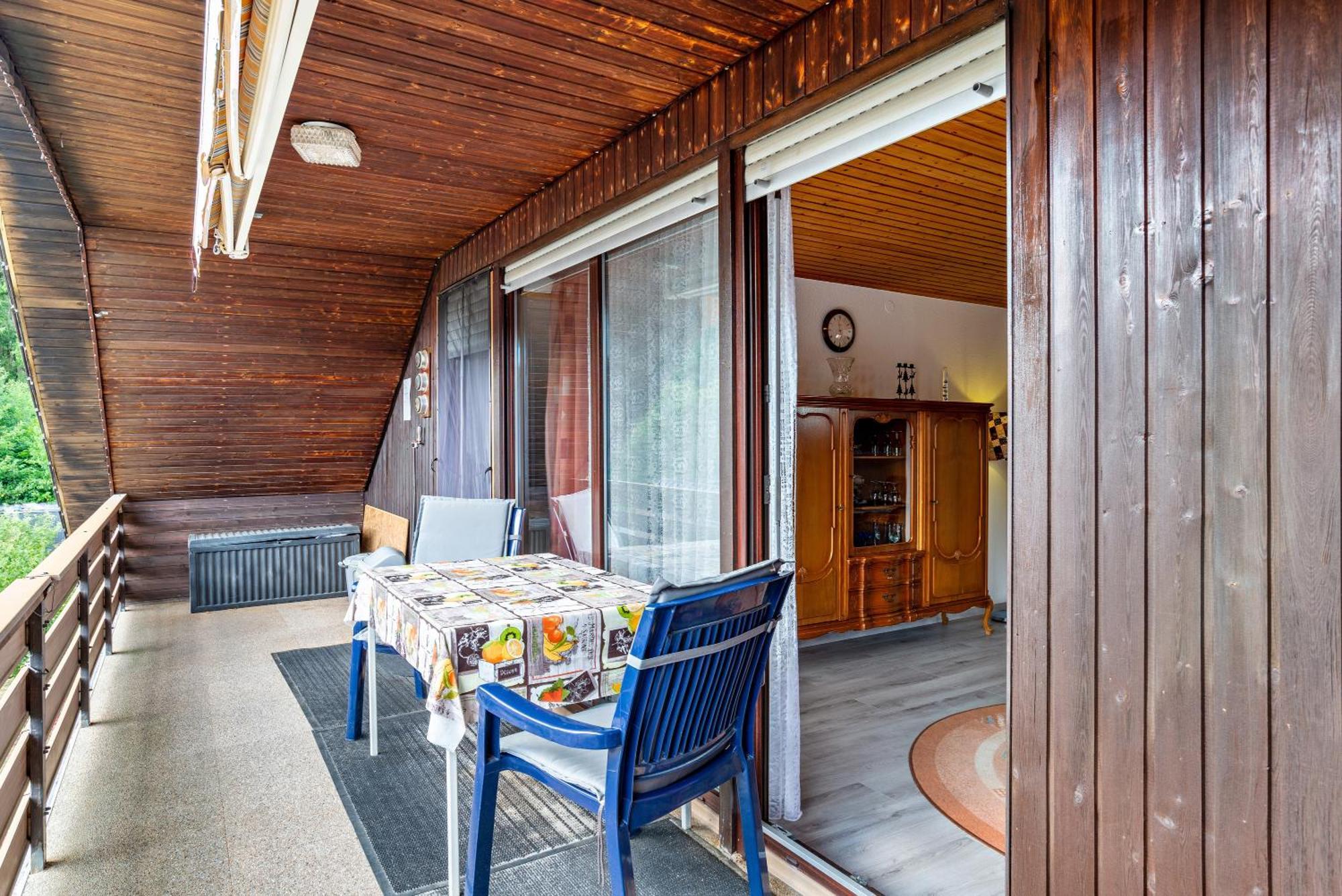 Haus Guenter Und Valeria Apartment Gossersweiler-Stein Екстериор снимка